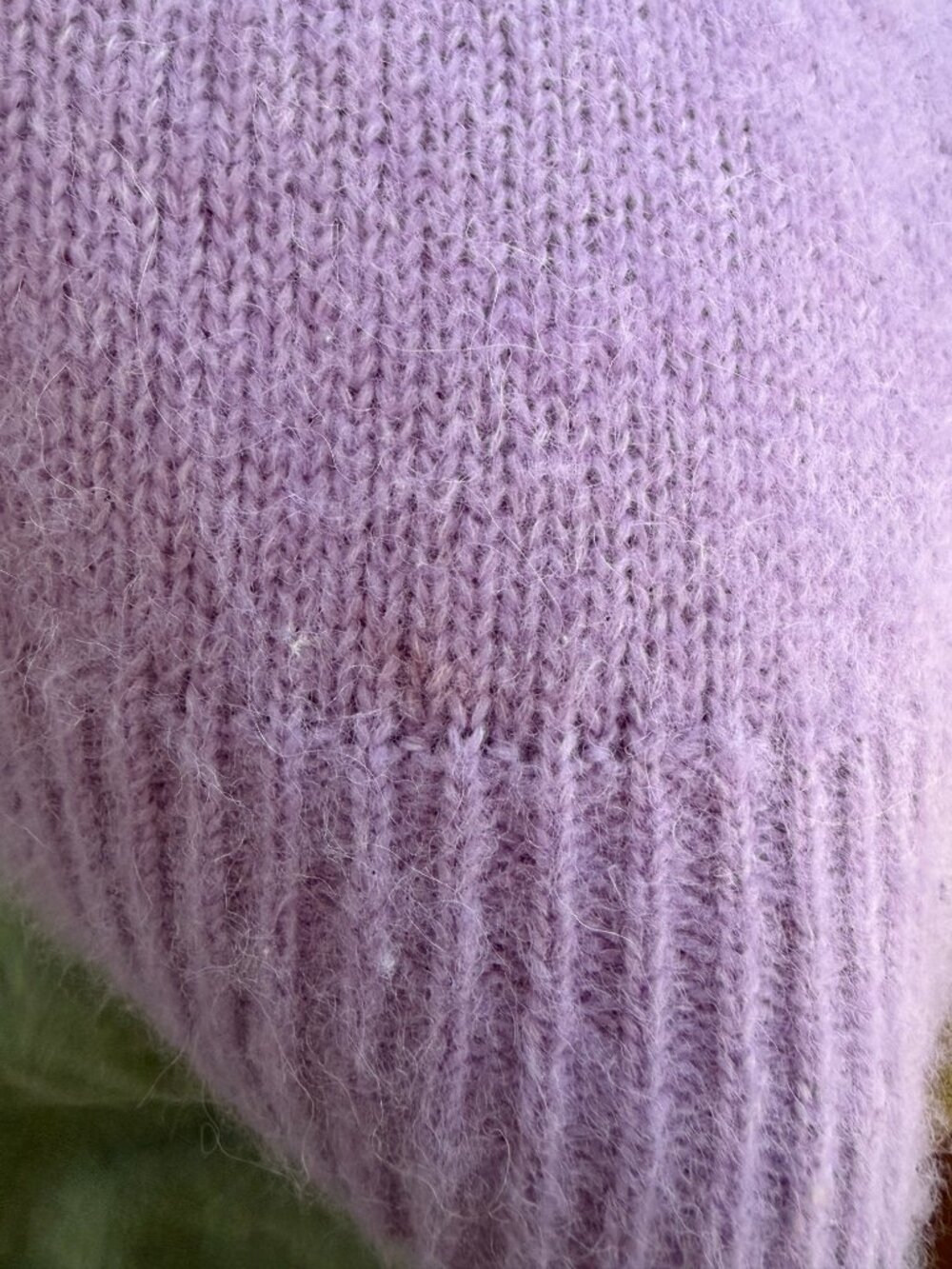 Ali Golden Mohair Pullover Lilac - Picture 3 of 3